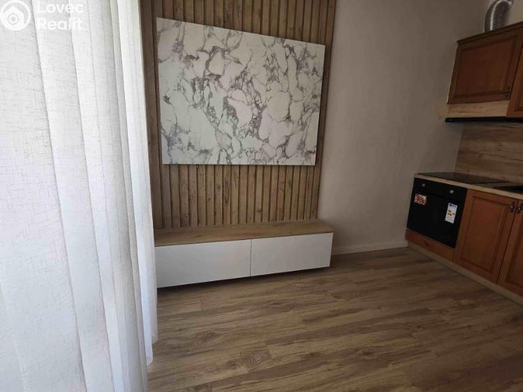 Prodej bytu 1+KK Drač č. 7