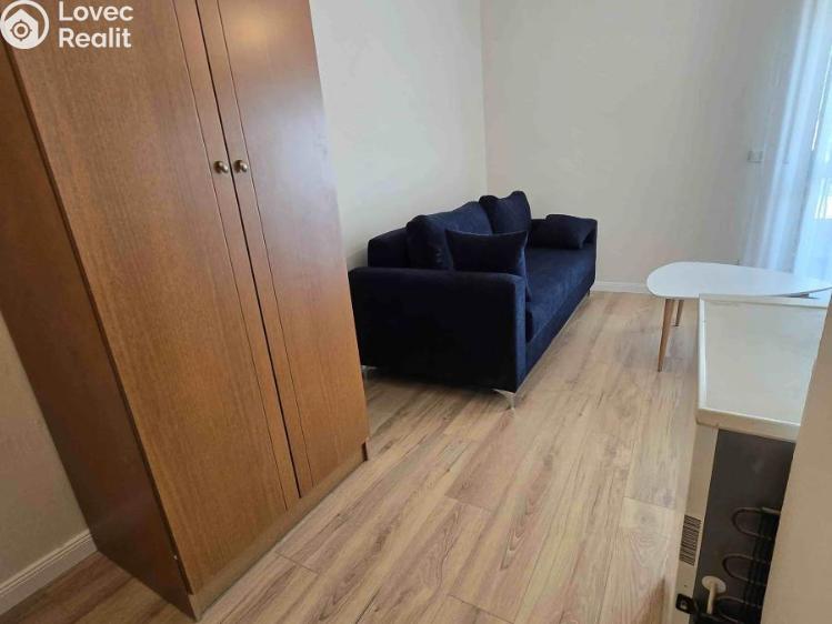 Prodej bytu 1+KK Drač č. 10