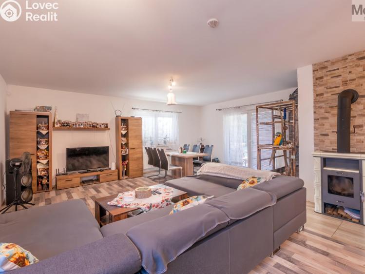 Sale family house Přestanov č. 8