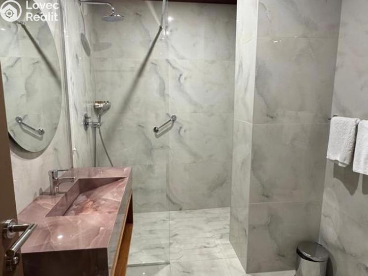 Prodej ubytovacího zařízení Golem č. 15