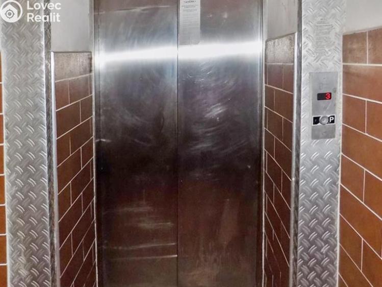 Rent apartment 2+1 Teplice, U Hadích lázní č. 14