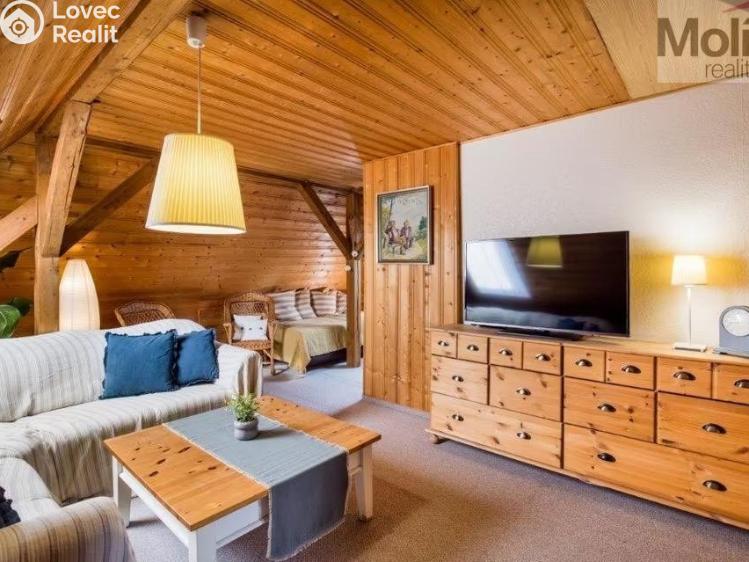 Sale multi-gen house Jonsdorf č. 4