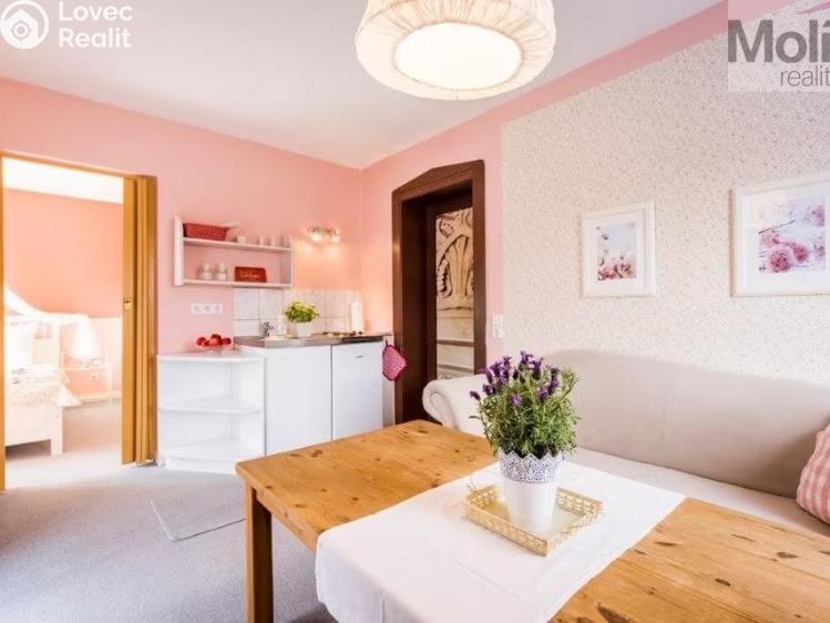 Sale multi-gen house Jonsdorf č. 12