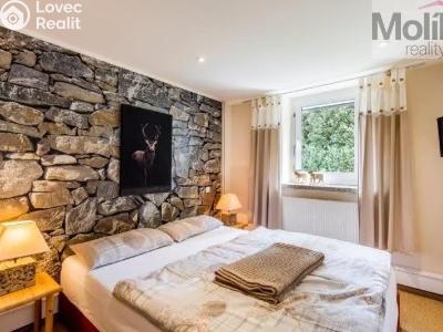 Sale multi-gen house Jonsdorf č. 2