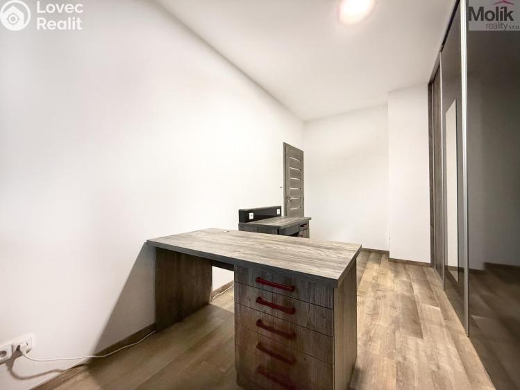 Rent family house Dubí, Zahradní 646 č. 15