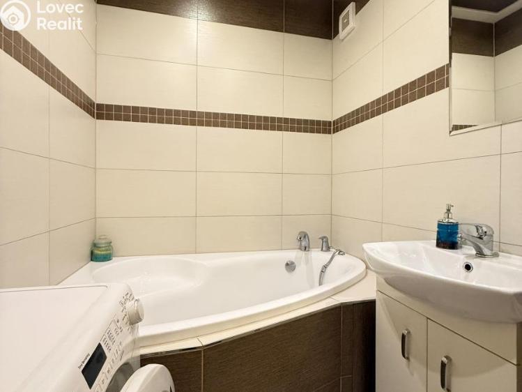 Prodej bytu 3+1 Teplice, Scheinerova č. 10