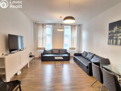 Prodej bytu 3+1 Teplice, Zeyerovo náměstí č. 2