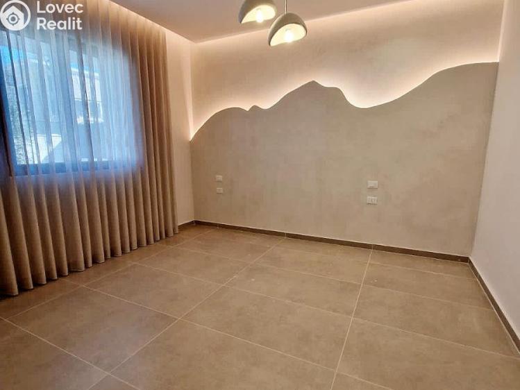 Sale villa Spille č. 7