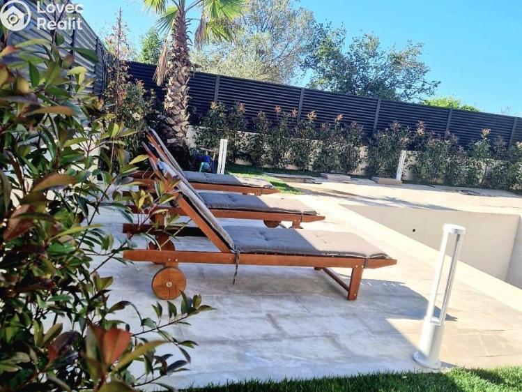 Sale villa Spille č. 10