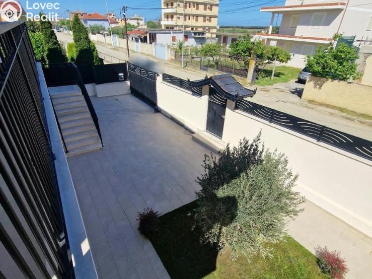 Sale villa Spille č. 13