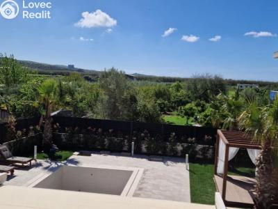 Sale villa Spille č. 4