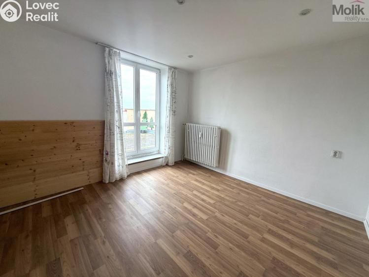 Pronájem bytu 1+KK Most, Josefa Skupy č. 4