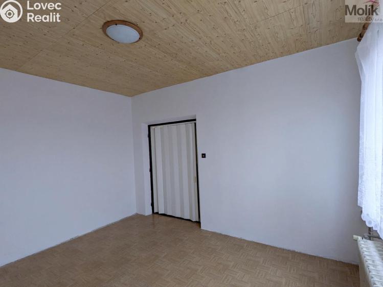 Rent apartment 2+1 Bílina, M. Švabinského 660 č. 9