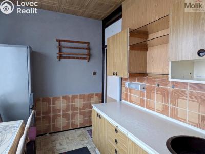 Rent apartment 2+1 Bílina, M. Švabinského 660 č. 4