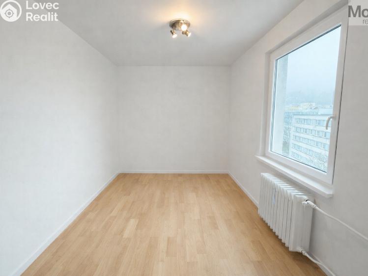 Rent apartment 2+1 Litvínov, Valdštejnská č. 3