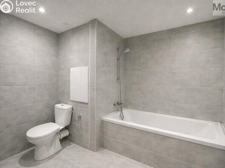 Rent apartment 2+1 Litvínov, Valdštejnská č. 4