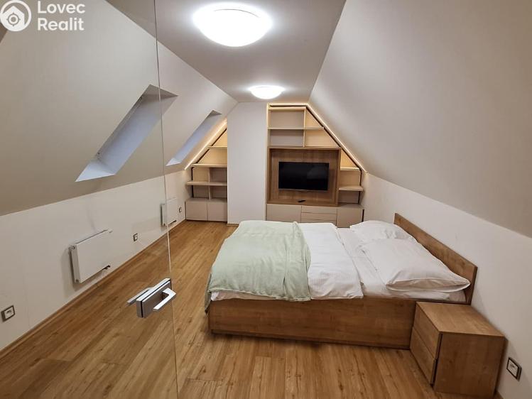 Prodej činžovního domu Teplice, Laubeho náměstí č. 20