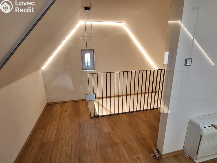 Prodej činžovního domu Teplice, Laubeho náměstí č. 21