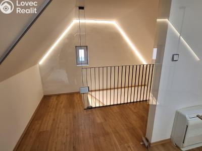 Продаж багатоквартирного будинку Teplice, Laubeho náměstí č. 21