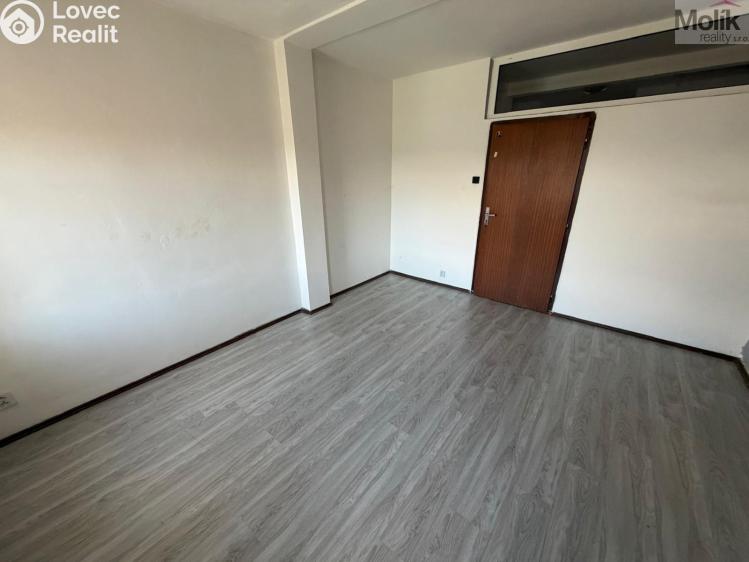 Prodej bytu 4+1 Chomutov, Školní č. 15