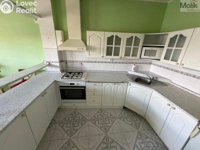 Prodej bytu 4+1 Chomutov, Školní č. 1