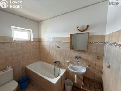 Prodej bytu 4+1 Chomutov, Školní č. 6