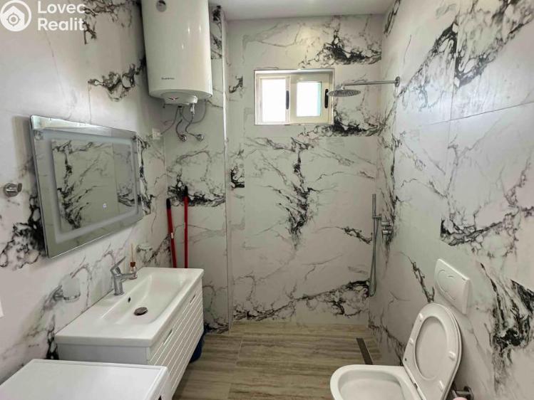 Prodej bytu 2+KK Drač č. 9