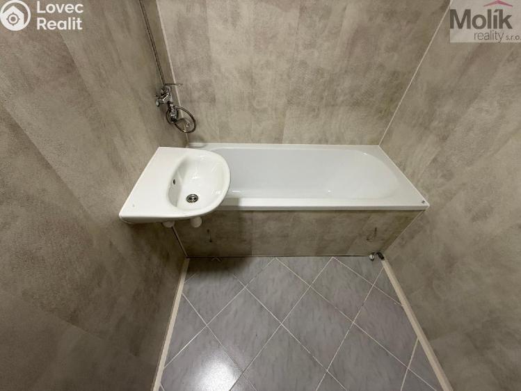 Rent apartment 2+1 Most, Josefa Suka č. 8