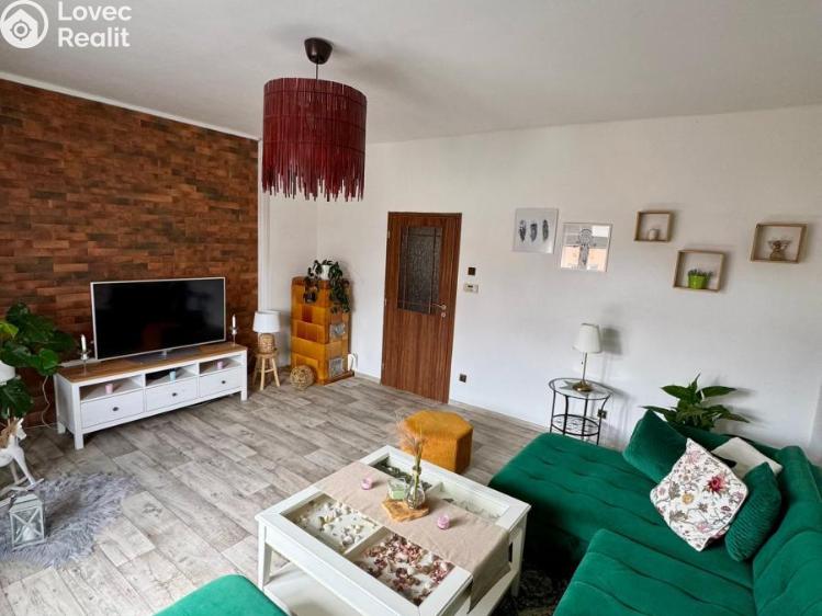 Sale family house Most, Jugoslávská 1618/18 č. 17