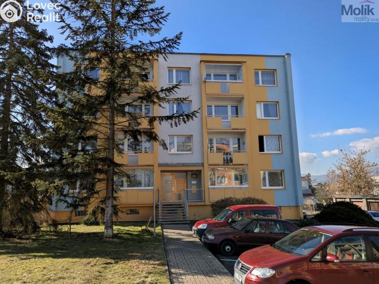 Prodej bytu 3+1 Teplice, Gagarinova 1428 č. 1