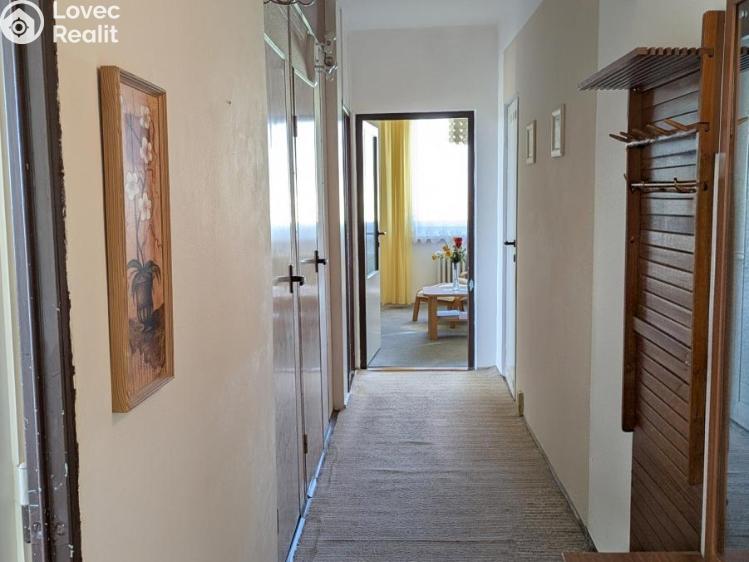 Prodej bytu 3+1 Teplice, Gagarinova 1428 č. 26