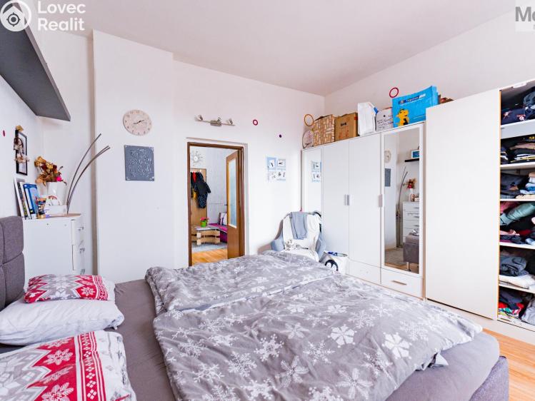 Sale multi-gen house Luby, Chebská č. 8