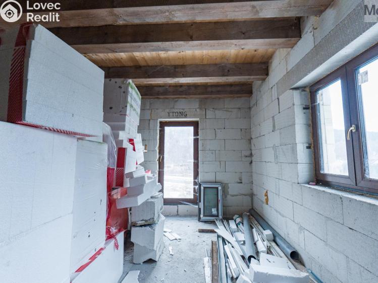 Sale family house Loket, Tovární č. 5