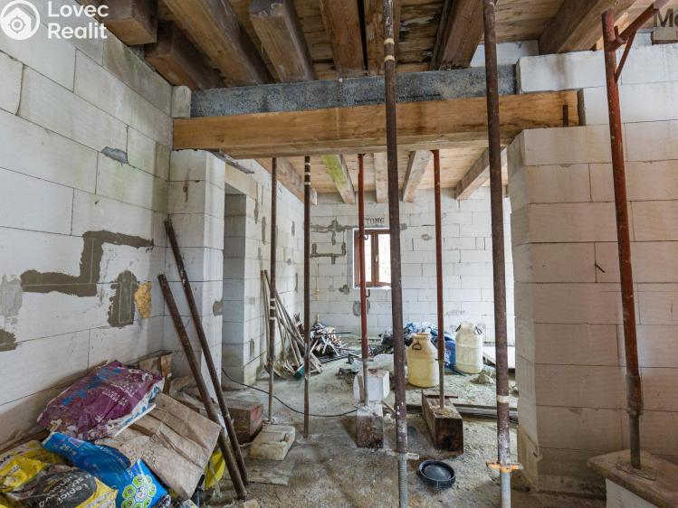 Sale family house Loket, Tovární č. 9