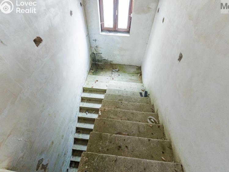 Sale family house Loket, Tovární č. 10