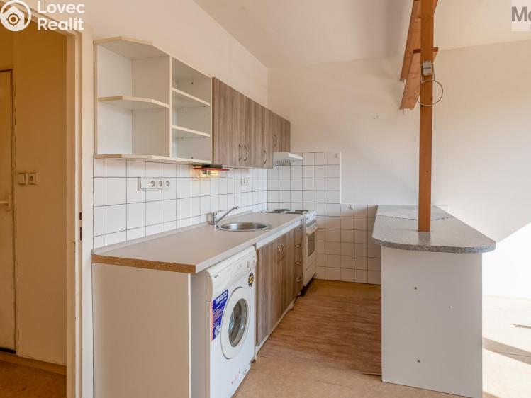 Prodej bytu 2+KK Teplice č. 4