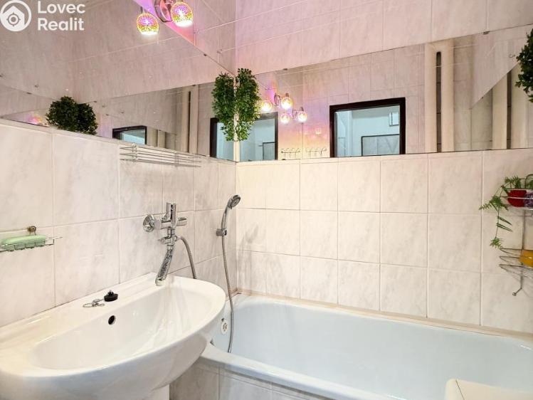 Rent apartment 2+1 Most, Brigádnická č. 15