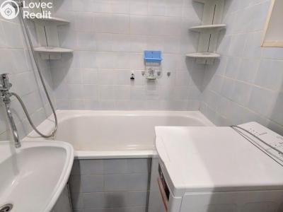 Prodej bytu 2+1 Bílina, M. Švabinského 660 č. 10