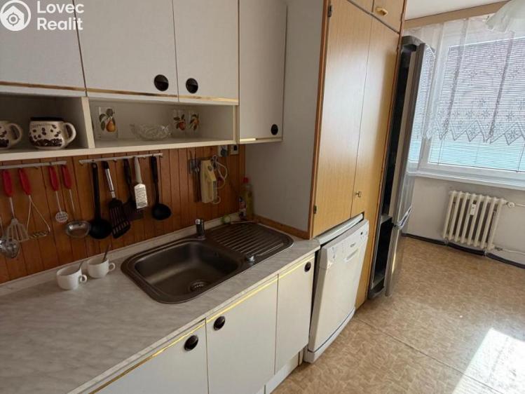 Prodej bytu 3+1 Most, Josefa Ševčíka č. 8