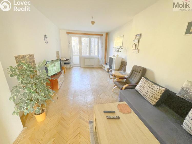 Prodej bytu 2+1 Louny, Tyršovo nám. č. 2