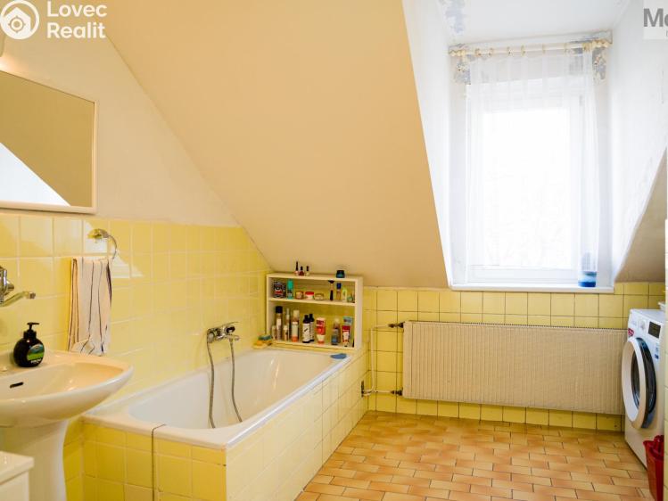 Sale multi-gen house Dubí, Ležáky č. 23