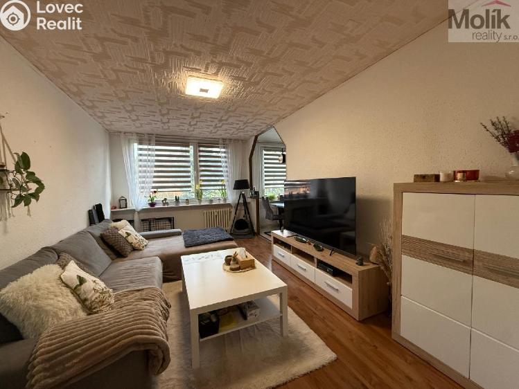 Rent apartment 3+1 Bílina, Jiráskova č. 5