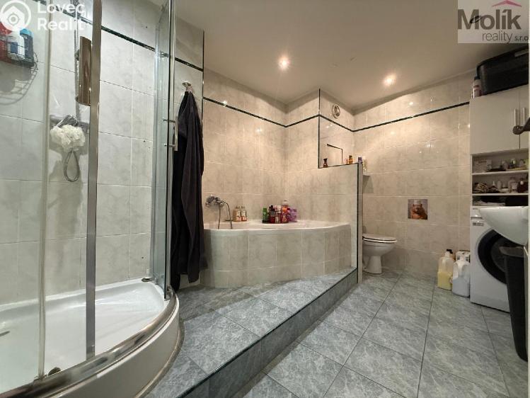 Rent apartment 3+1 Bílina, Jiráskova č. 12