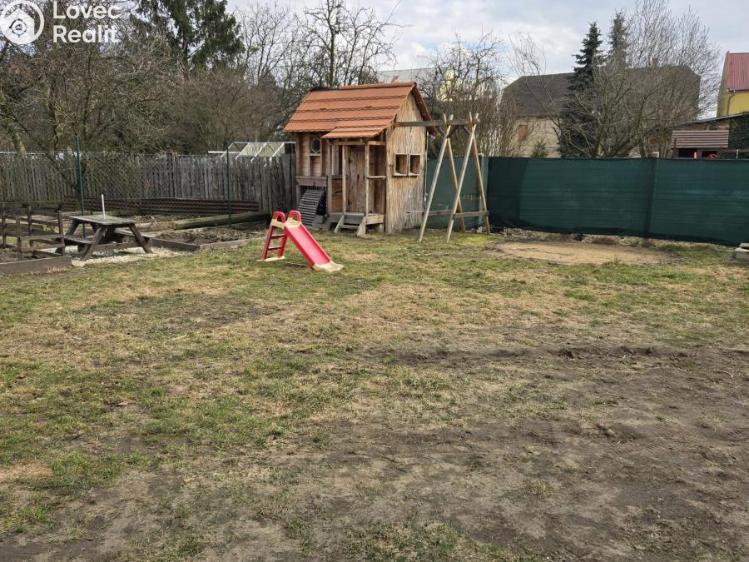 Rent apartment 3+1 Lom, nám. Republiky č. 22