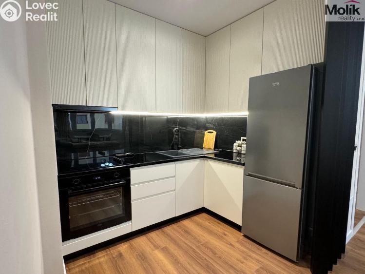 Prodej bytu 2+KK Drač č. 3