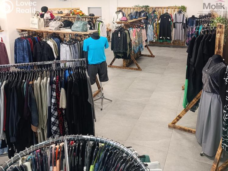 Rent commercial space Louny, Husova č. 14