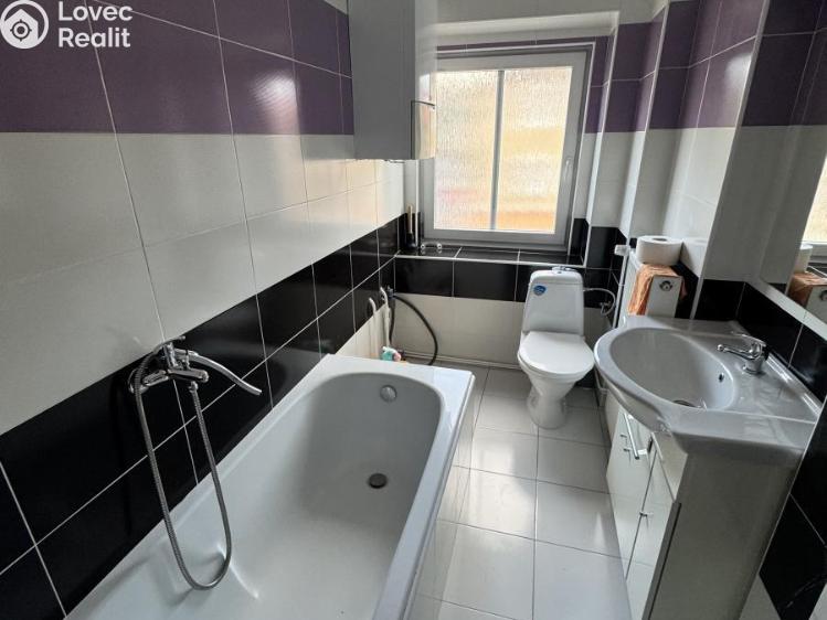 Rent apartment 2+KK Litvínov, Ladova č. 3