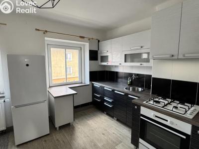 Rent apartment 2+KK Litvínov, Ladova č. 1