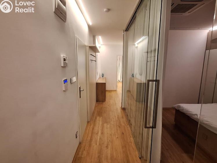 Sale family house Teplice, Laubeho náměstí 316/14 č. 13