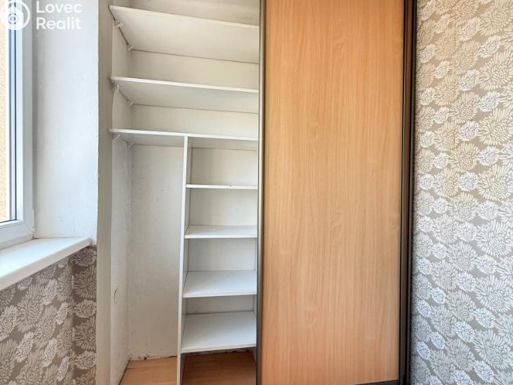 Rent apartment 2+1 Most, Vítězslava Nezvala č. 14